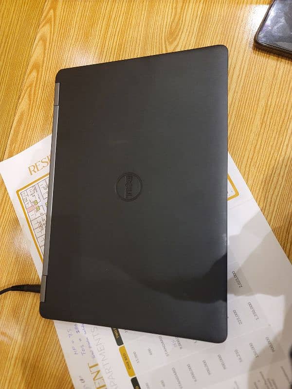 Dell latitude E7470 i5 6gen 3