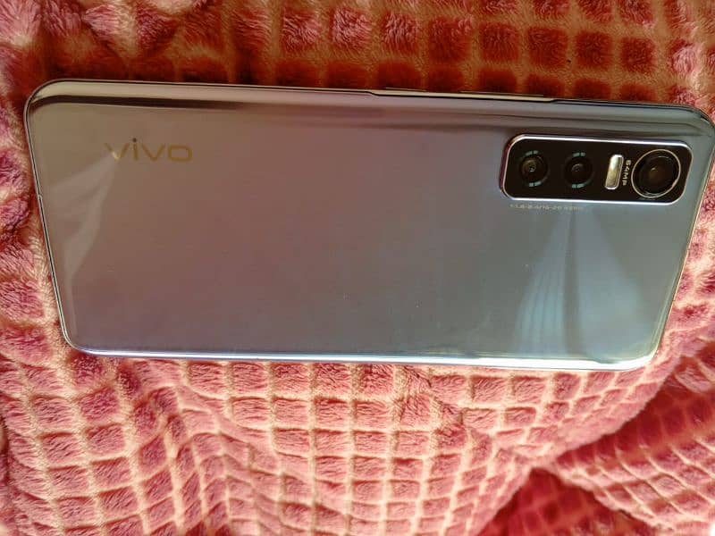 Vivo Y73s 2