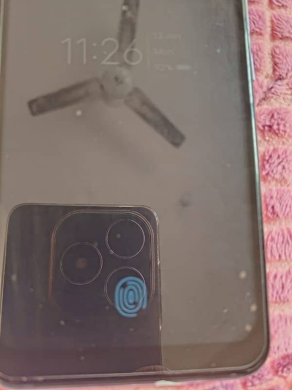 Vivo Y73s 6