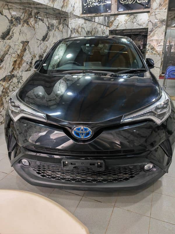 Toyota C-HR 2019 10