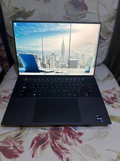 i7 13th gen Dell xps 15 9530