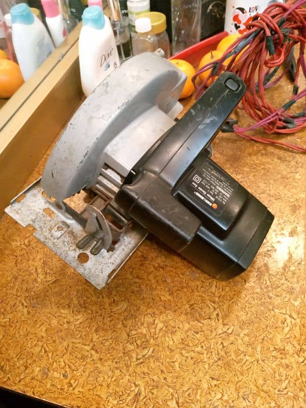 Black & Decker Circular Saw 2