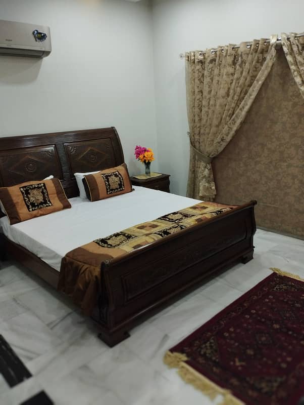 1 Kanal Fully Furnished Upper Portion Is Available For Rent In Dha Phase 4 Near Gold Crest Mall 7