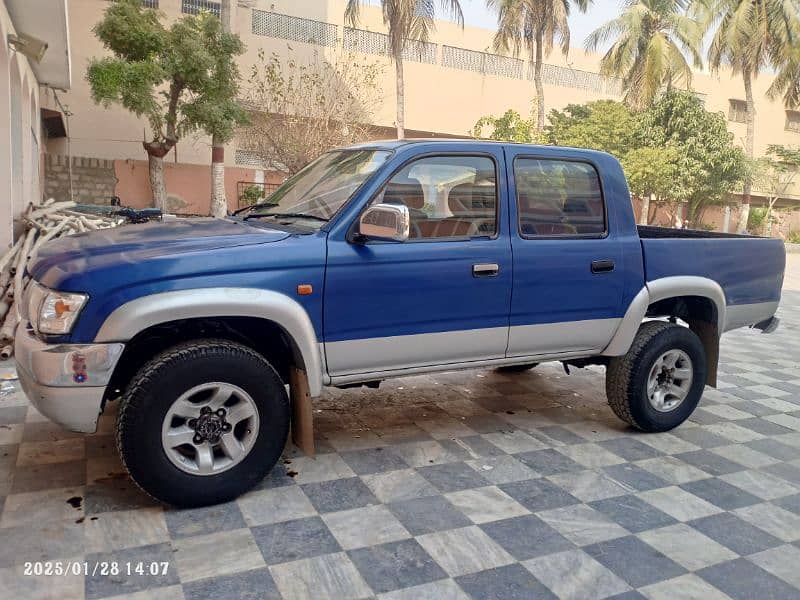 Hilux tiger 2003 1