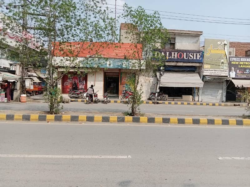 14 Marla Life Time Commercial Paid Building Corner And Main Al Madina Road Township Lahore 4