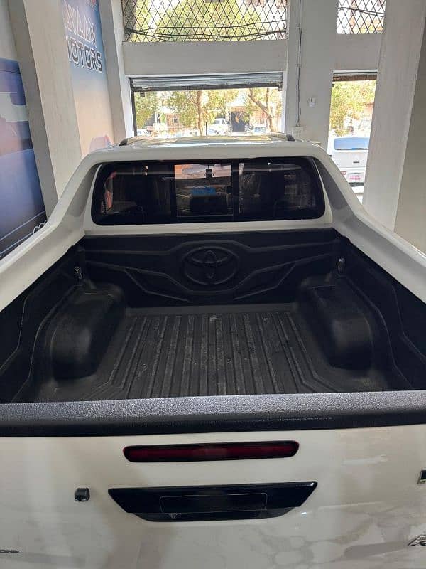 Toyota Hilux 2019 6