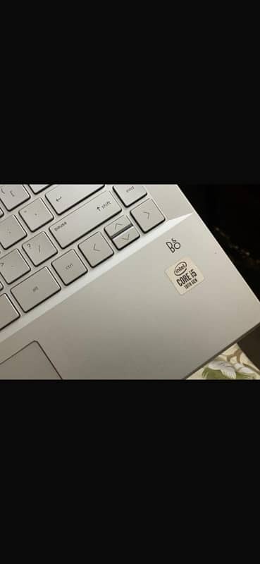 HP pavilion 14-ce3064st 3