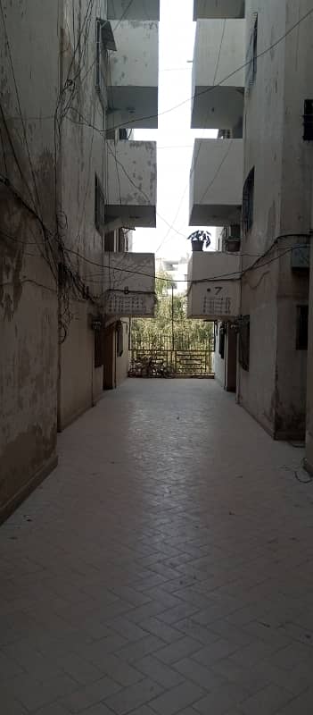 3bed d d flat for Rent Madina comfort 5