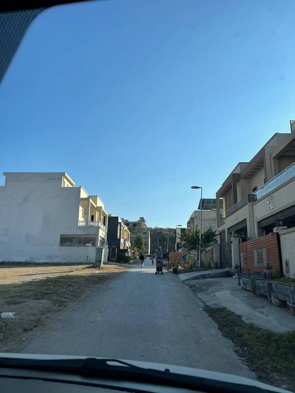 7 Marla Plot For Sale In Umer Block phase 8 5