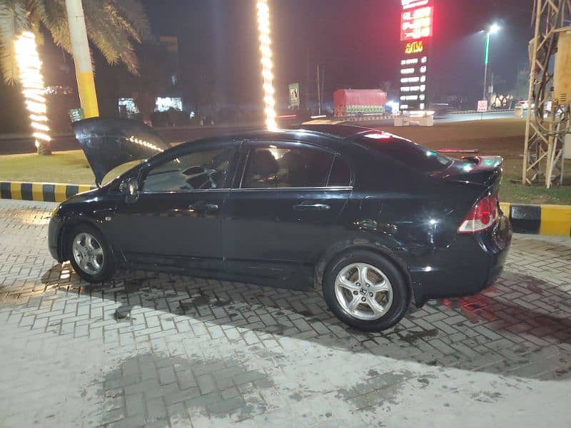 Honda Civic 2007 3