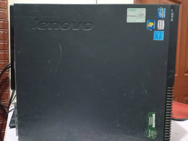 Lenovo pc (exchange possible with laptop) 1