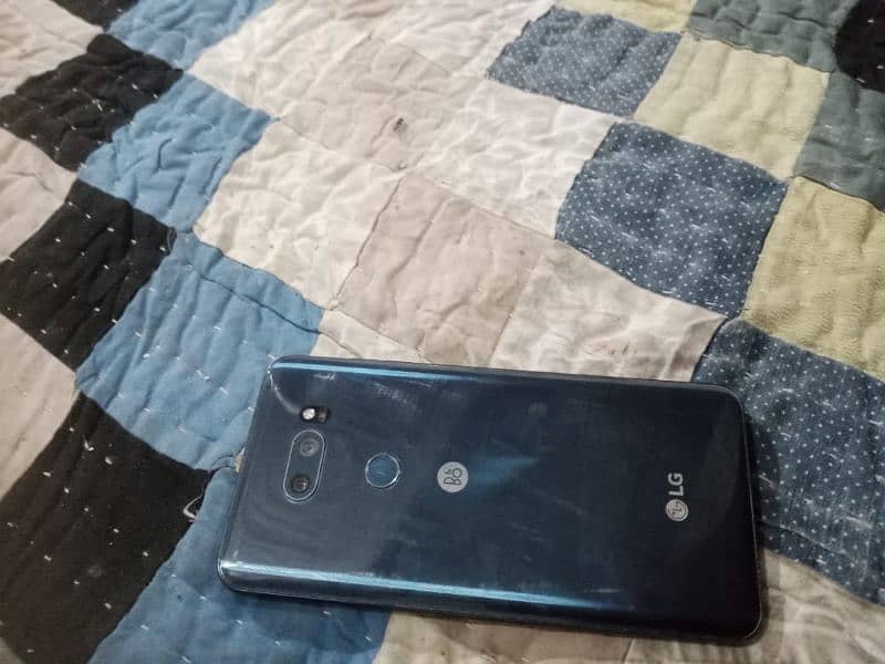 LG v30 plus pta approve  condition 10 by 10 urgent sell 0