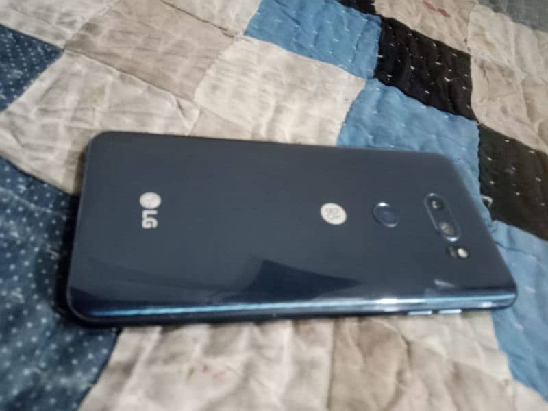 LG v30 plus pta approve  condition 10 by 10 urgent sell 1