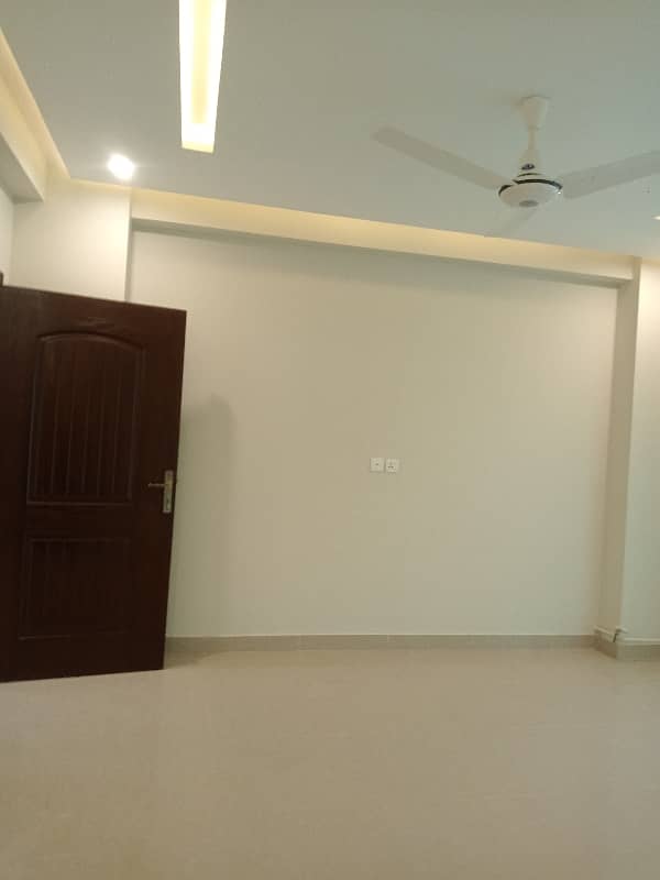 3 Bed Apartment Available for Sale in Askari 11 Lahore 3