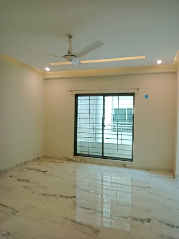 3 Bed Apartment Available for Sale in Askari 11 Lahore 15