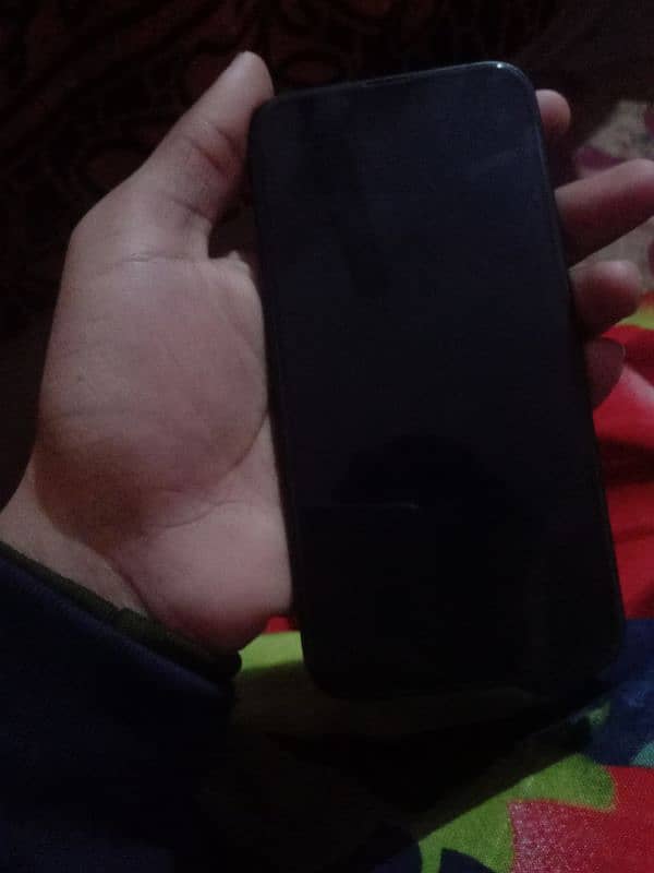 iphone 13 black 8