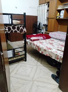 Furnished Bed Space Available For Rent in Furnished House