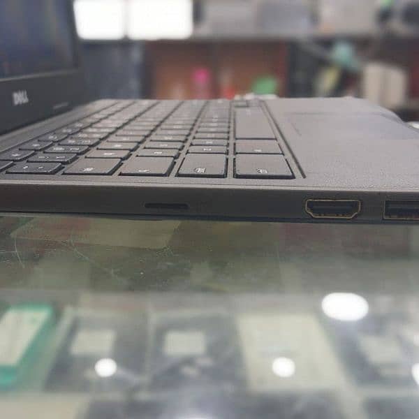 Lenovo | ChromeBook 100E | 4GB RAM | 32GB Storage 3