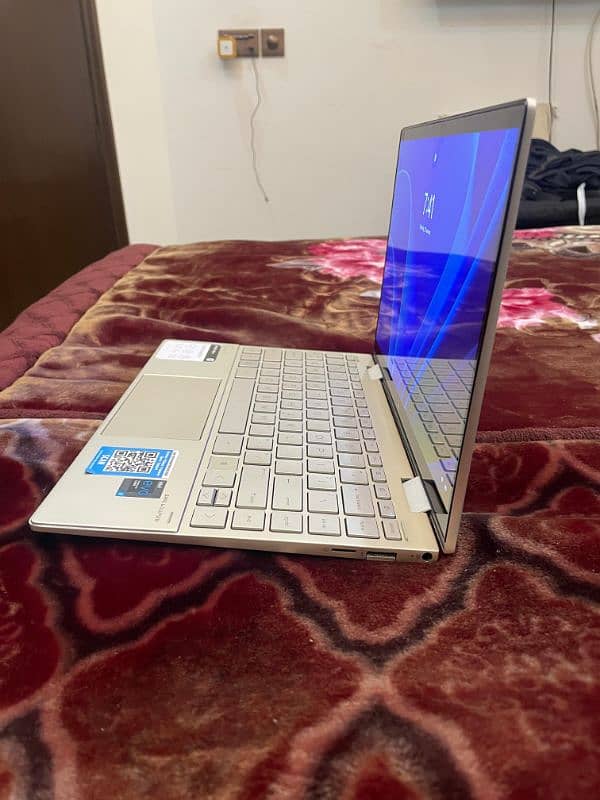 Hp Envy 360 convertible 14" touch screen 2