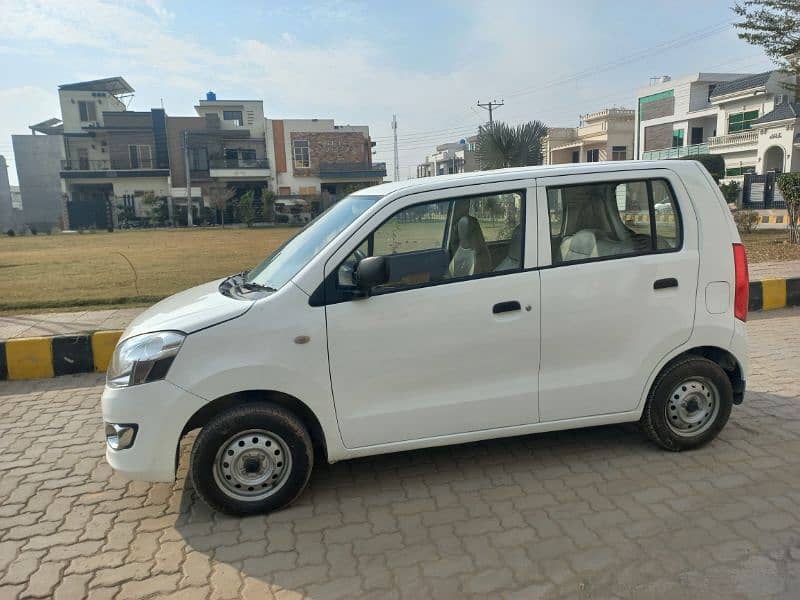 Suzuki Wagon R 2022 2