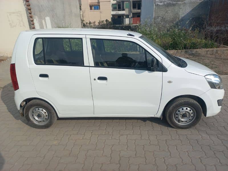 Suzuki Wagon R 2022 3