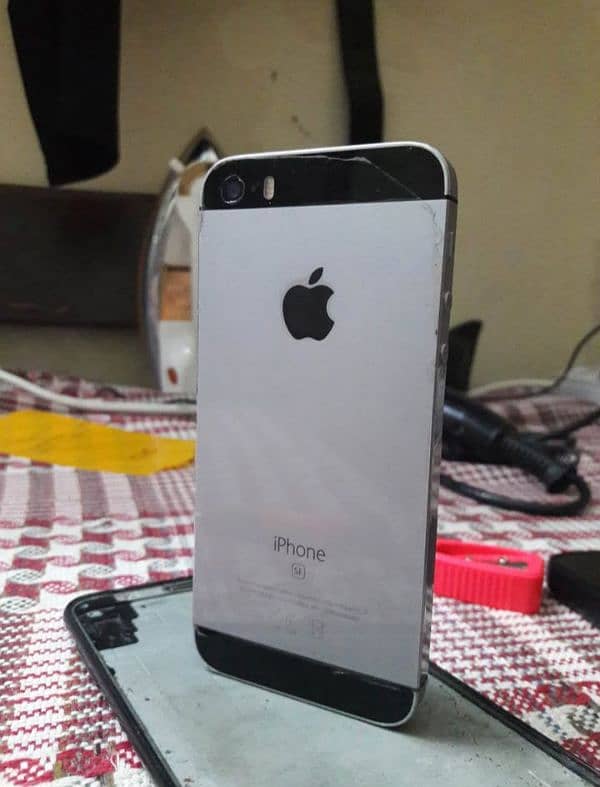 iphone 5 se 32 gb 3