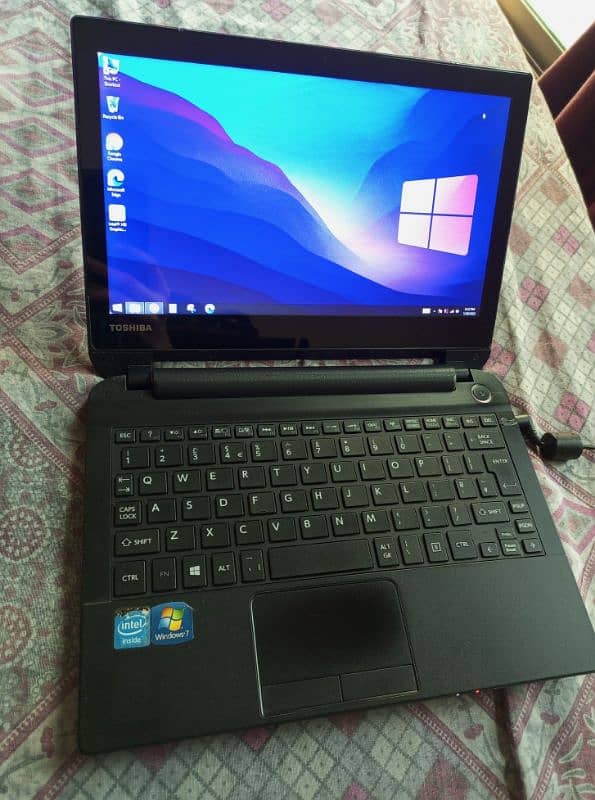 Toshiba laptop touch screen 0