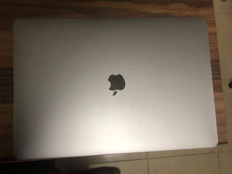 I9 Macbook Pro Touchbar 2019 5