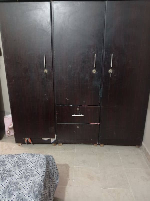 wooden wardrobe for sale 0