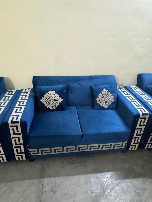 Sofa Set with Table 2