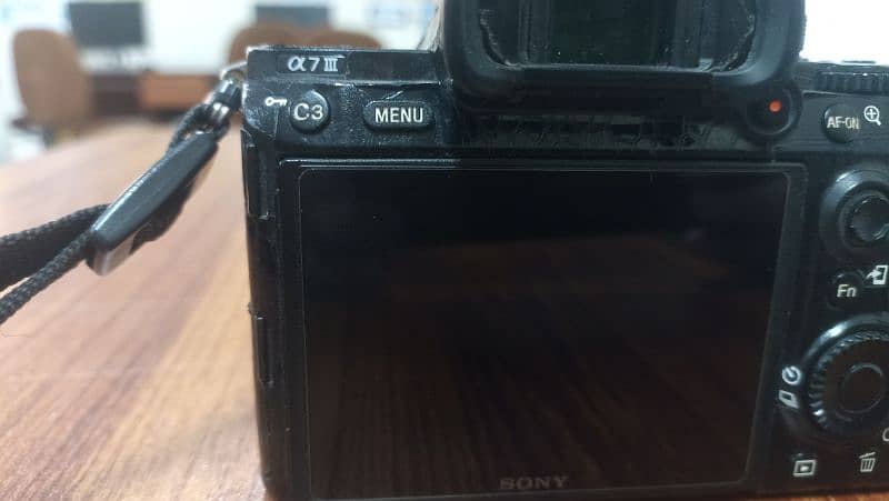 sony a7 3 Full frmae Camera urgently Sale shutter Count 2 Lac + 2