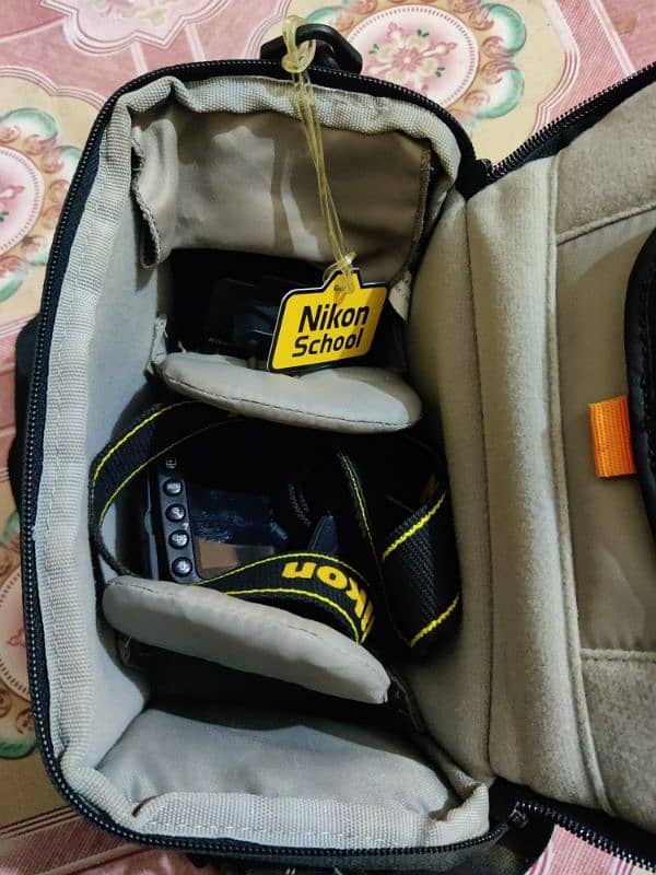 Nikon 3200D Just Open Box 4