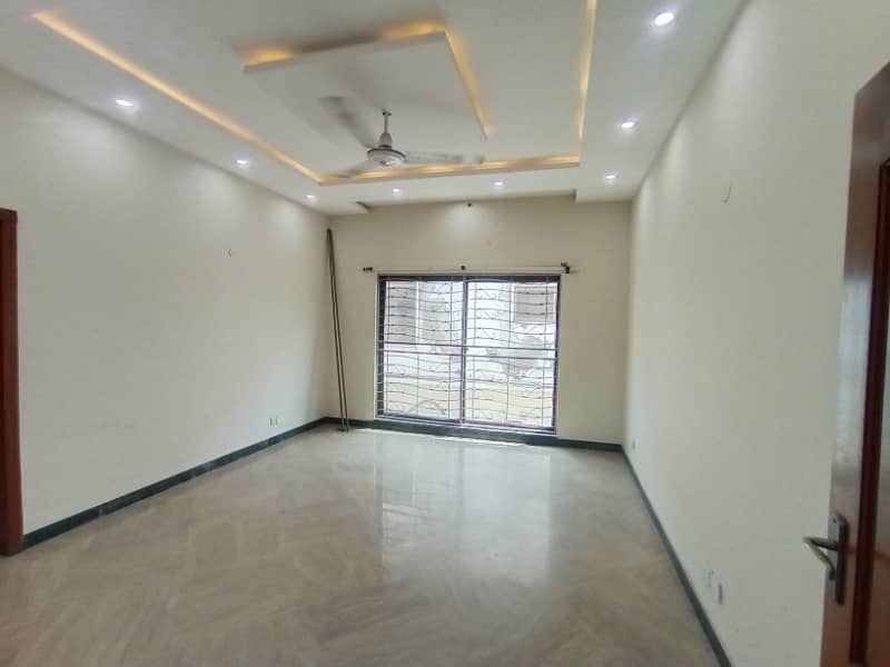 1 Kanal Upper Portion For Rent In DHA Phase 2 Near Park, Mosque & Commercial 7