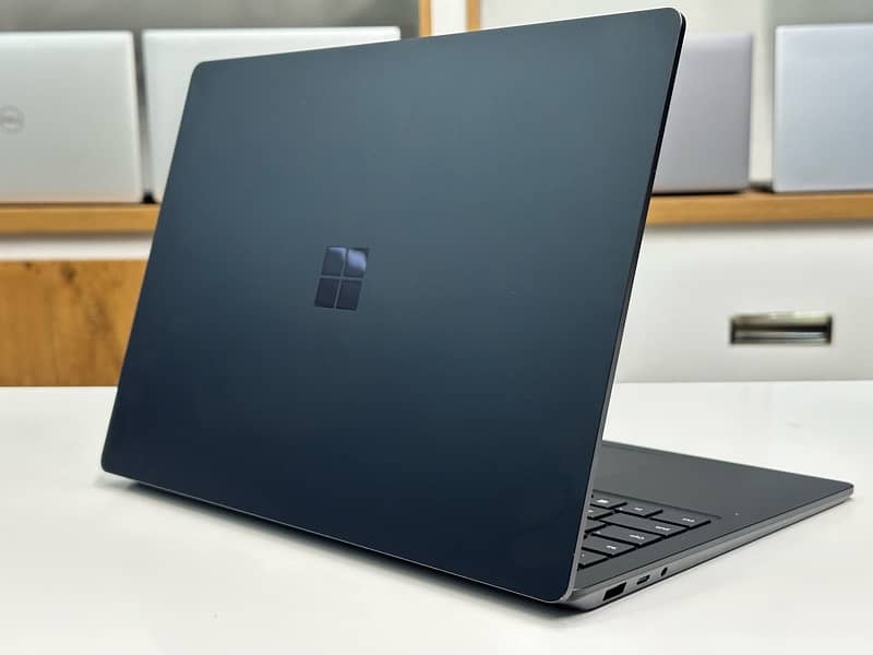 MICROSOFT SURFACE LAPTOP 3 ( CORE - i7 / 10TH GEN ) 16 GB - 512 GB 2