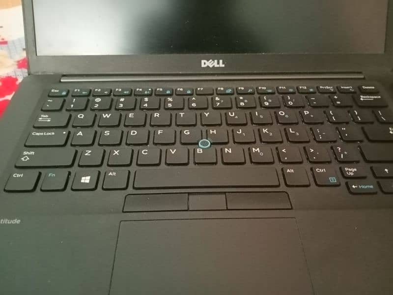 Dell 7480 i7 6th gen 1