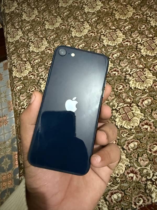 iphone se 2025 just box open 0