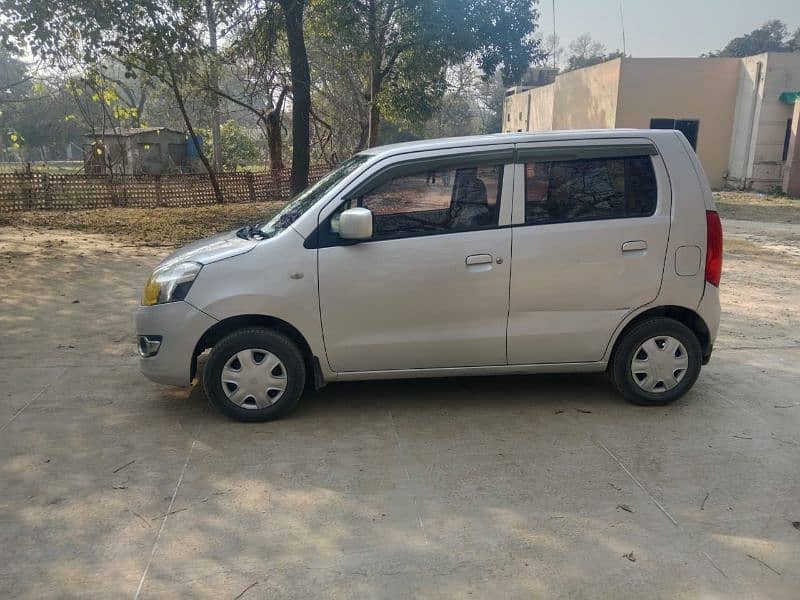 Suzuki Wagon R 2016 1