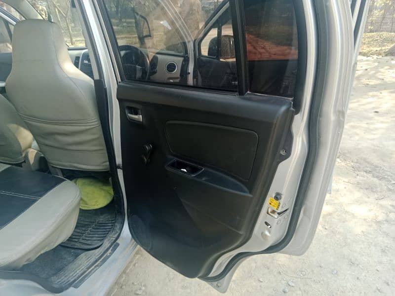 Suzuki Wagon R 2016 7