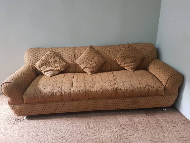 3 seater sofa unused 0