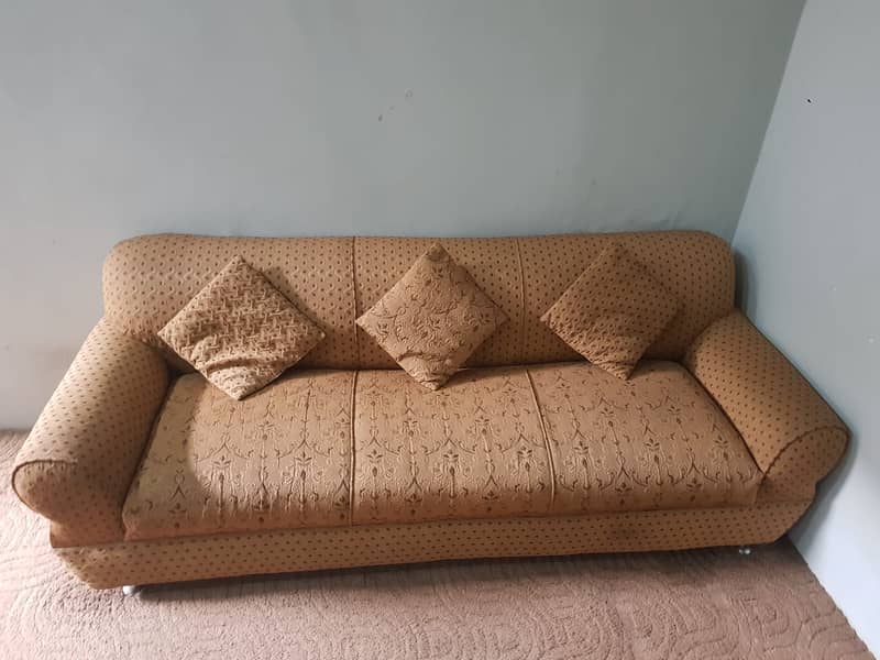 3 seater sofa unused 1