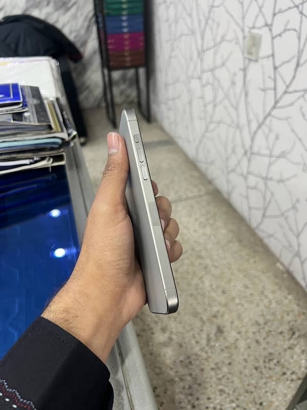 Iphone 15 Pro Max Jv Natural Titanium 1