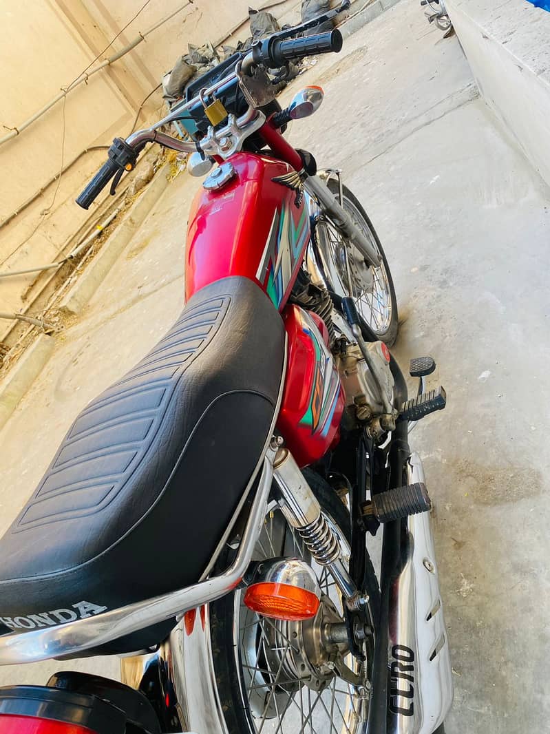 Honda CG 125 2023 5