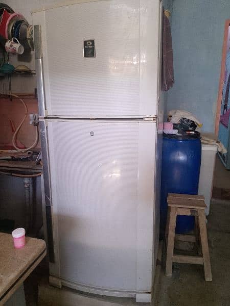 Dawlance fridge in working condition 0