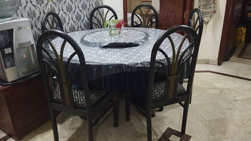 6 chairs rotating wooden table 2