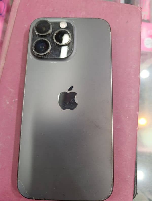 iPhone 15 pro max f/ unlock 3