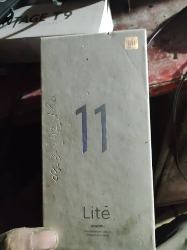 mi 11 lite 6/128 non pta 0