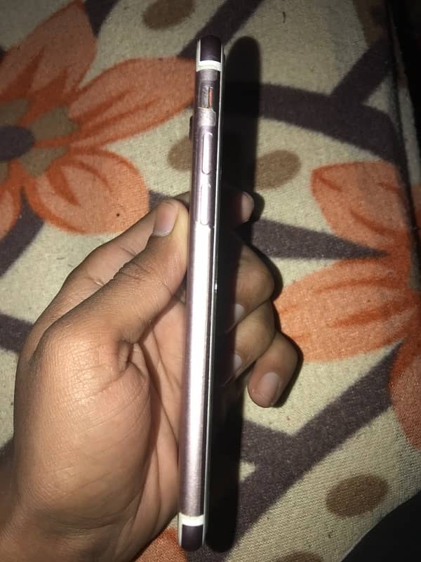 Iphone 7 128 gb pta aproved 2