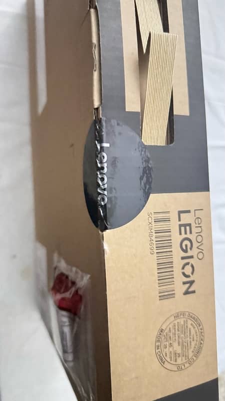 New Lenovo Legion Pro core i9 Rtx 4070 gaming laptop 2