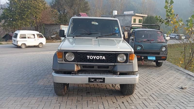 3 Door Toyota Land Cruiser Prado RKR 1