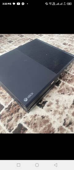 XBOX ONE ( 500GB )